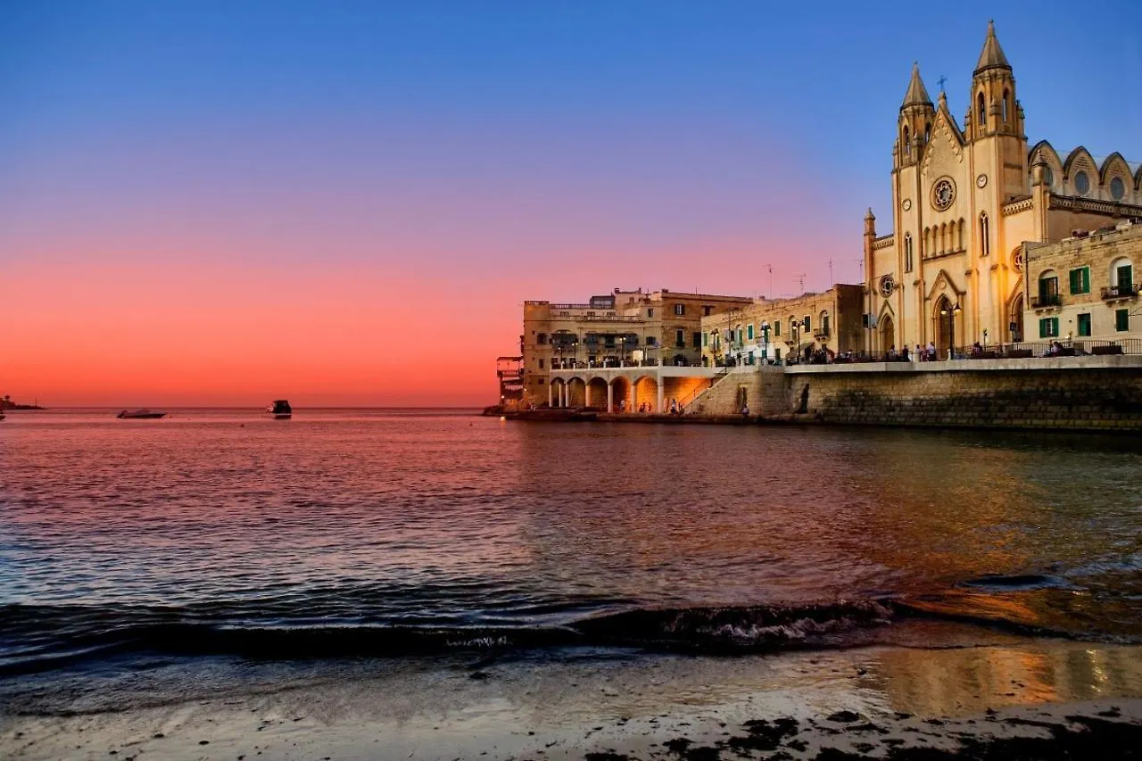 Stunning 3Br Apartment With Marina Views Ta Xbiex Malta