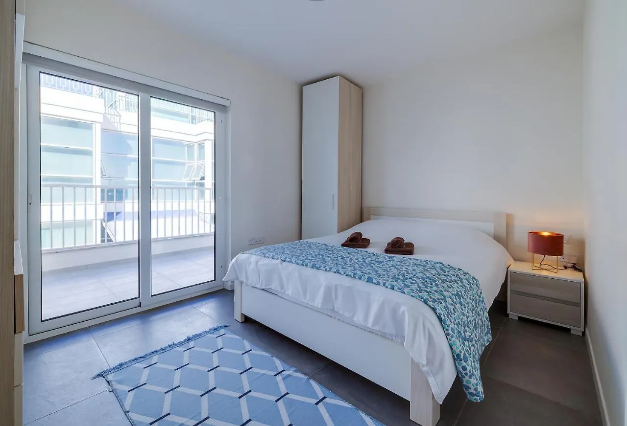 Stunning 3Br Apartment With Marina Views Ta Xbiex